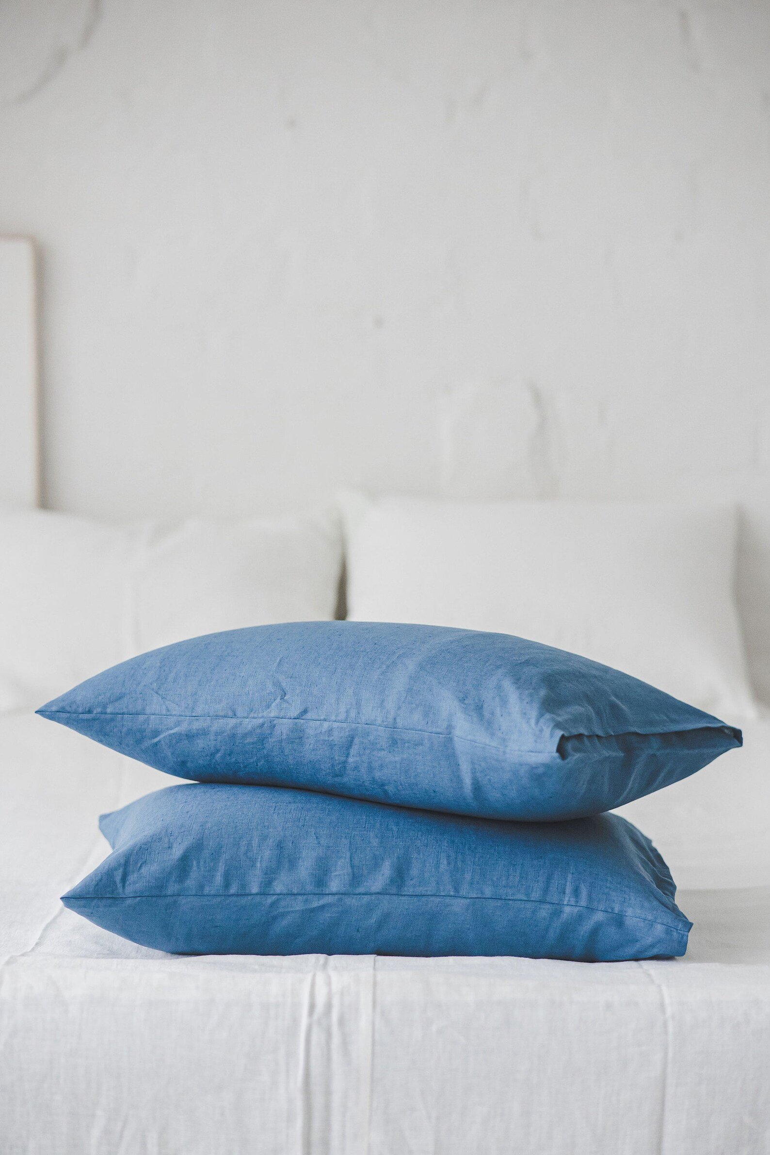 Cocoa linen pillowcase with envelope closure, Softened linen pillow cover, Handmade custom size cushion cover, Natural linen pillowcase.