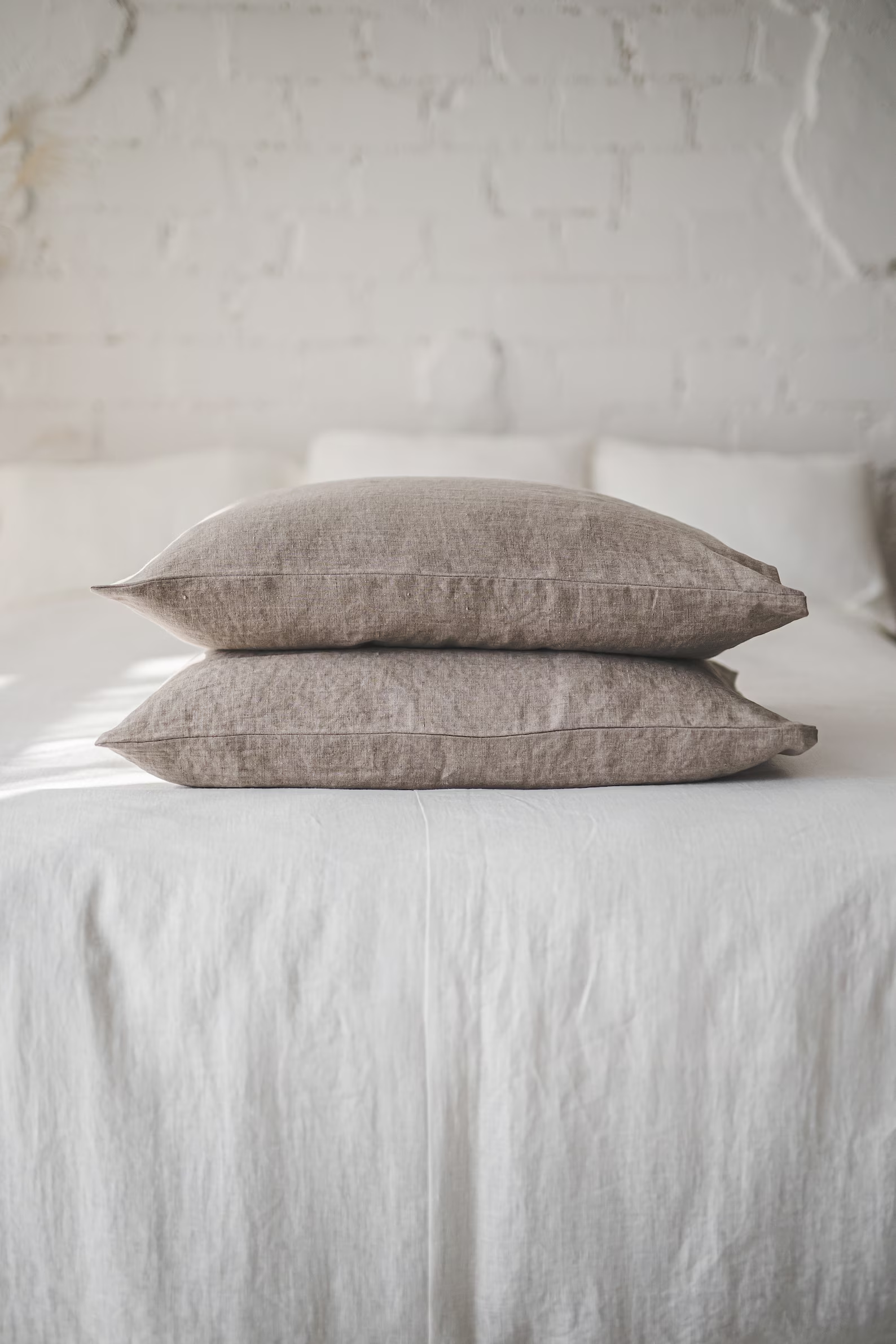 Linen pillowcase with envelope closure, Various colors available, Soft natural linen pillow cover, Standard, queen, king linen pillowcase.