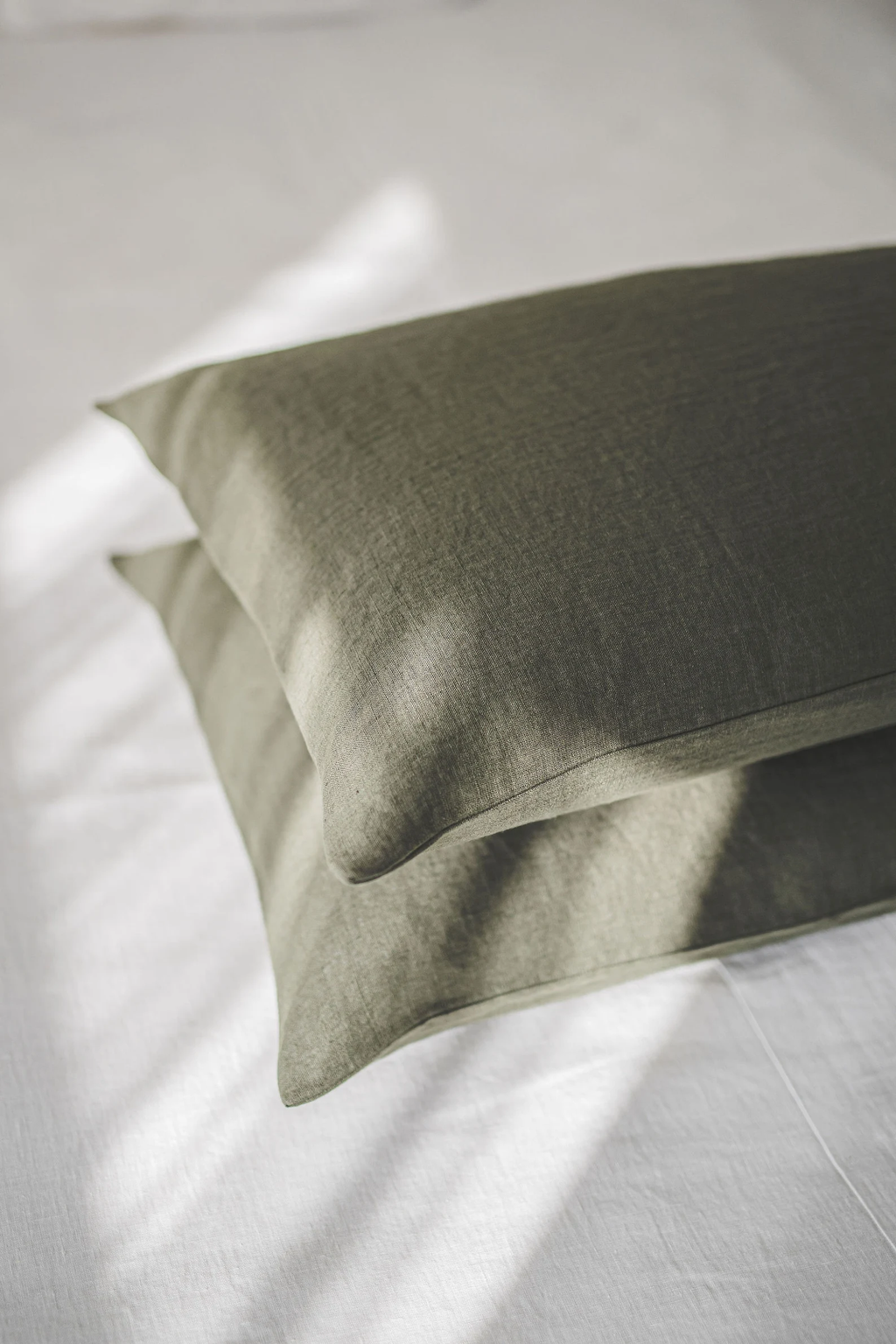 Natural softened linen pillowcase, Handmade linen pillowcase with envelope closure, Standard, King, Queen, custom sizes linen pillowcases.