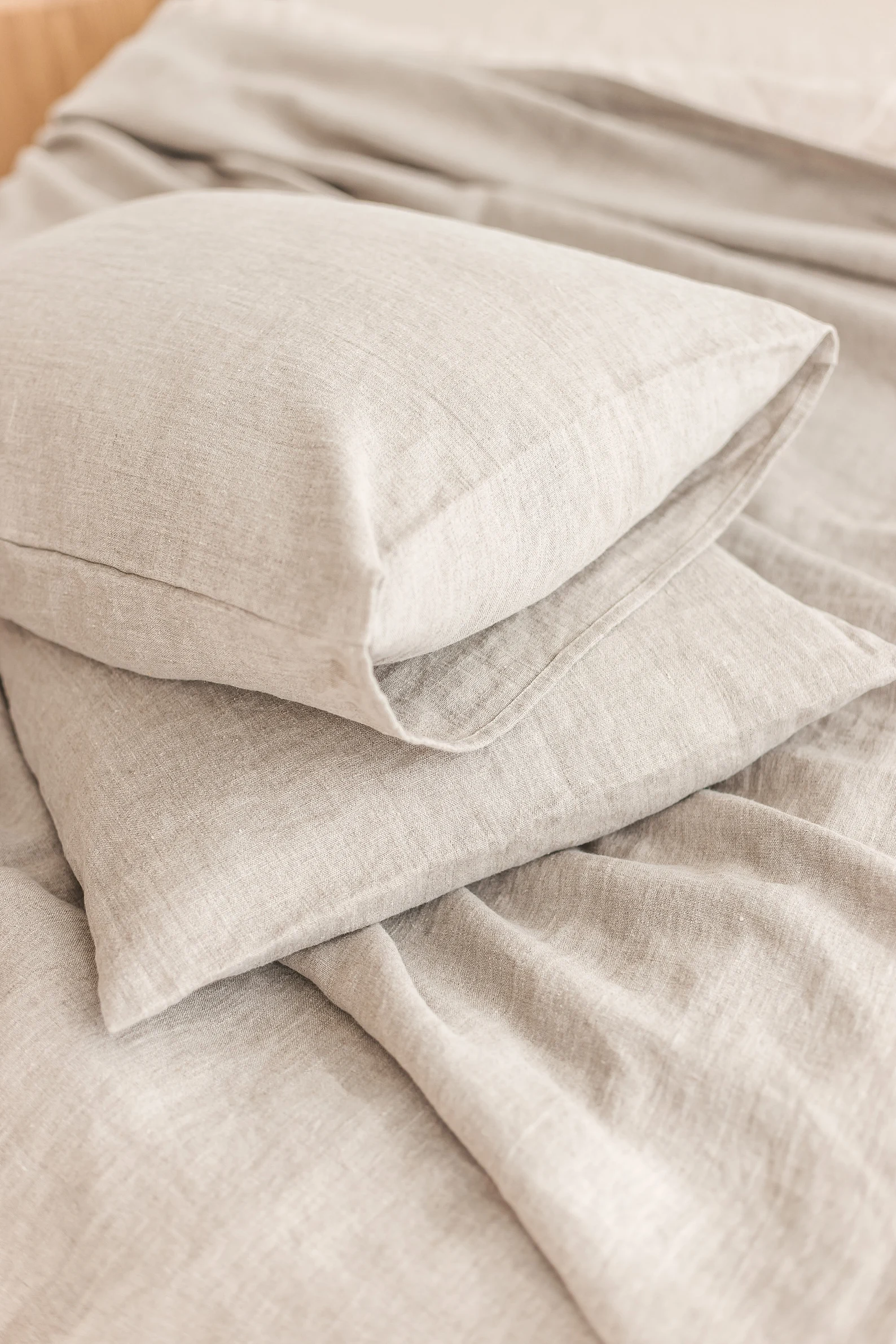 Natural linen pillowcase, Undyed linen pillow sham, Envelope pillow case, Heavyweight linen cushion cover, Stonewashed linen pillowcase.